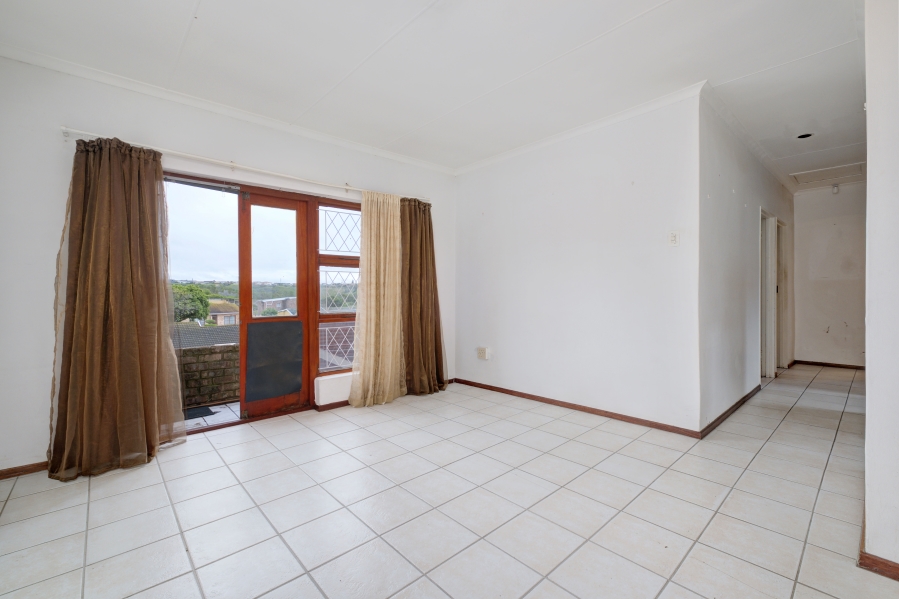 3 Bedroom Property for Sale in Western Hills Eastern Cape